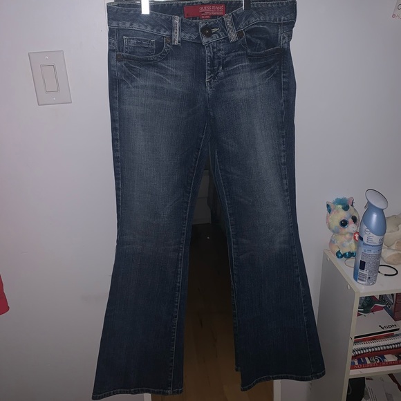 Guess jeans.